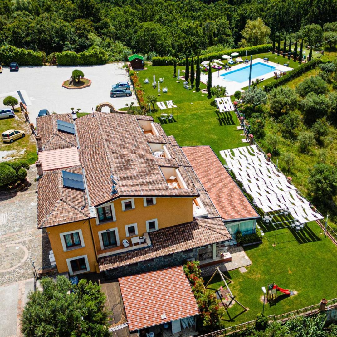 Casale Degli Ulivi Resort Pellare ภายนอก รูปภาพ